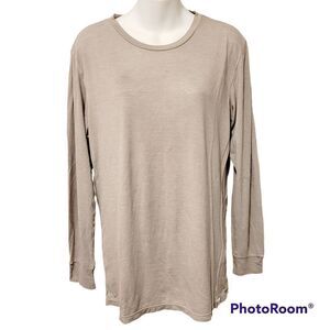 2/$20 Uniqlo Heattech super warm grey top long sleeves shirt